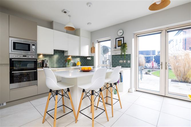 9 Parkside Boulevard, Balgriffin, Dublin