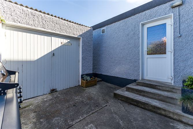 25 Lorcan Avenue, Santry, Dublin 9
