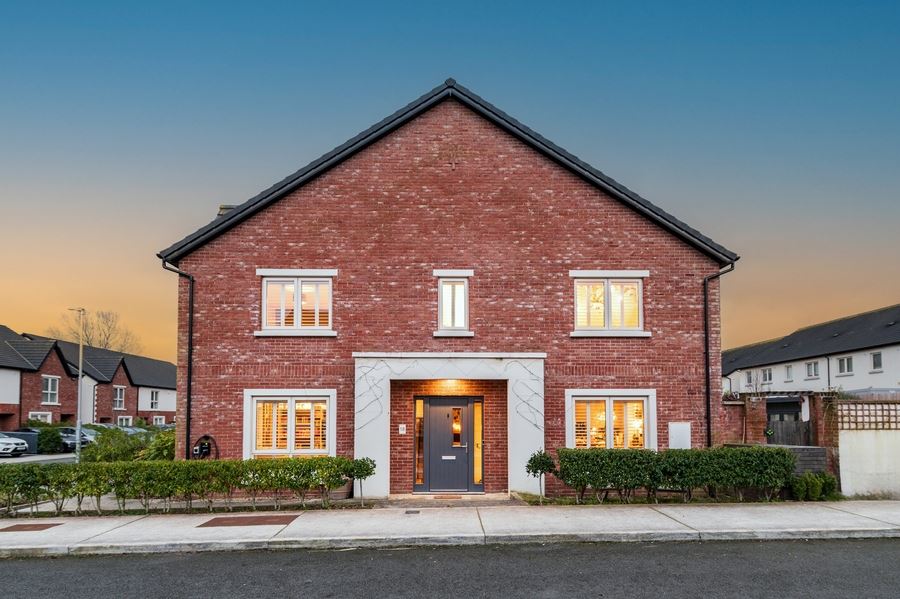 18 Whitethorn Crescent, Naas, Kildare