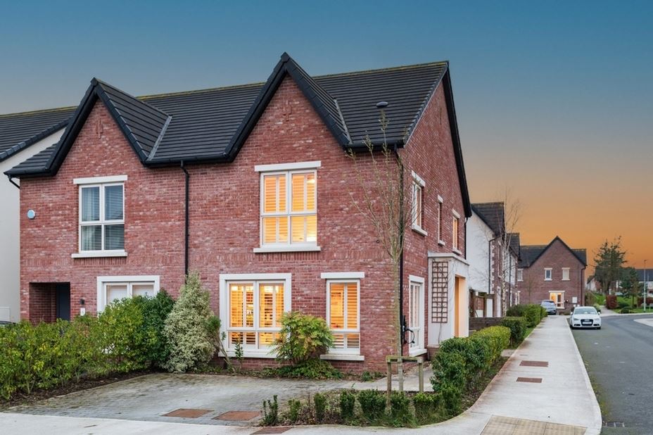 18 Whitethorn Crescent, Naas, Kildare