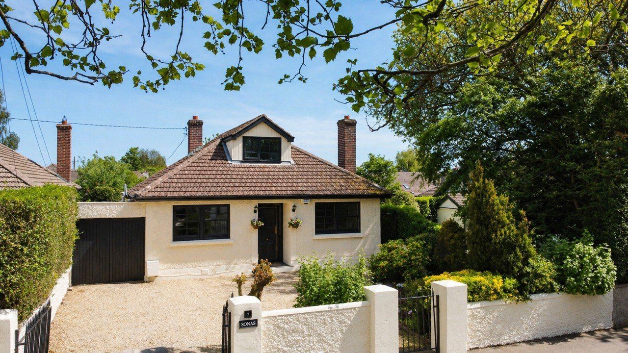 Sonas, 7 Redesdale Road, Mount Merrion, Co. Dublin