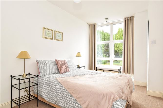 5 Temple Jarlath Court, High Street, Tuam, Co. Galway