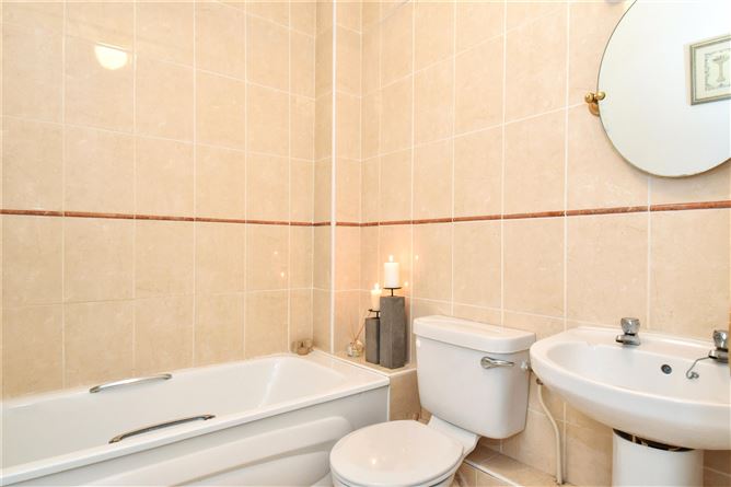 5 Temple Jarlath Court, High Street, Tuam, Co. Galway