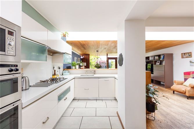 42 Vernon Avenue, Clontarf, Dublin 3