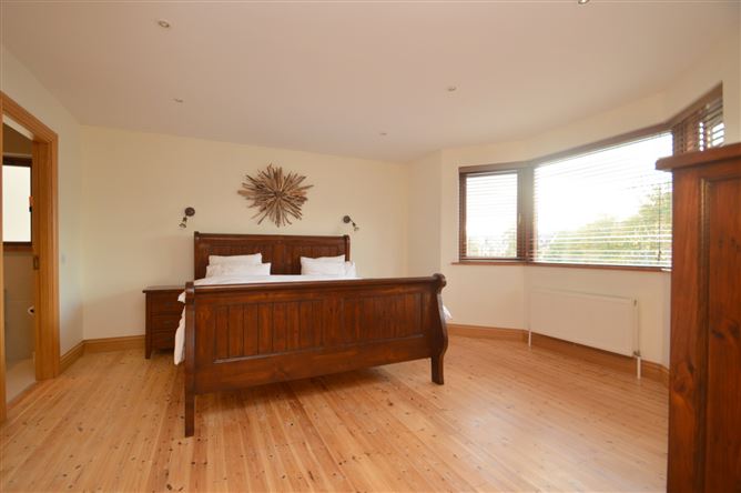 45 The Crescent, Castle Rock, Midleton, Cork