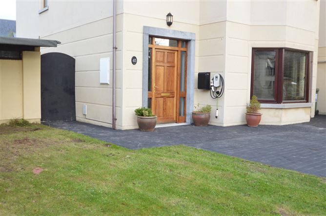 45 The Crescent, Castle Rock, Midleton, Cork
