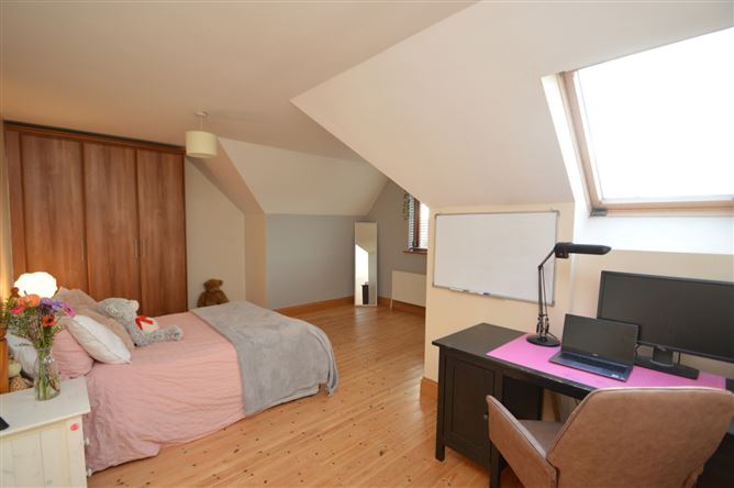 45 The Crescent, Castle Rock, Midleton, Cork