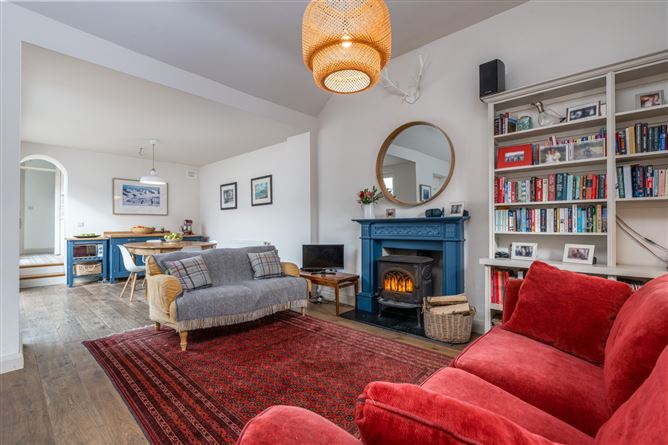 10 Stoneview Place, Dun Laoghaire, Co. Dublin