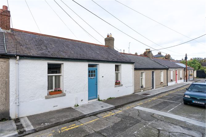 10 Stoneview Place, Dun Laoghaire, Co. Dublin