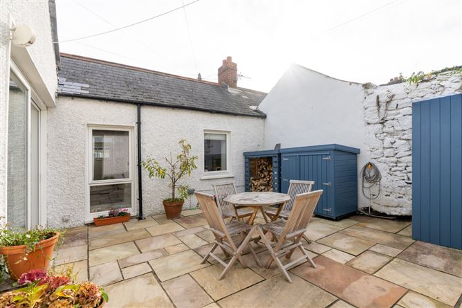 10 Stoneview Place, Dun Laoghaire, Co. Dublin