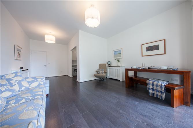 296 Castleforbes Square, IFSC, Dublin 1