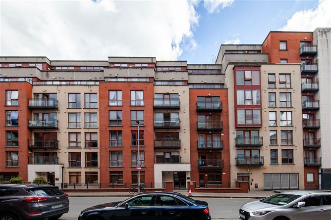 296 Castleforbes Square, IFSC, Dublin 1