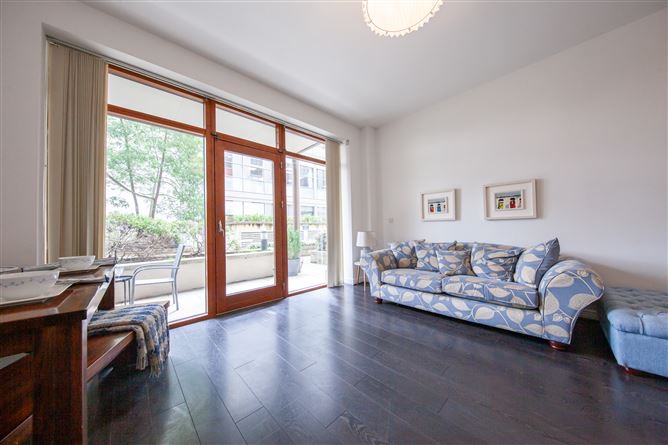 296 Castleforbes Square, IFSC, Dublin 1