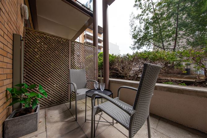 296 Castleforbes Square, IFSC, Dublin 1