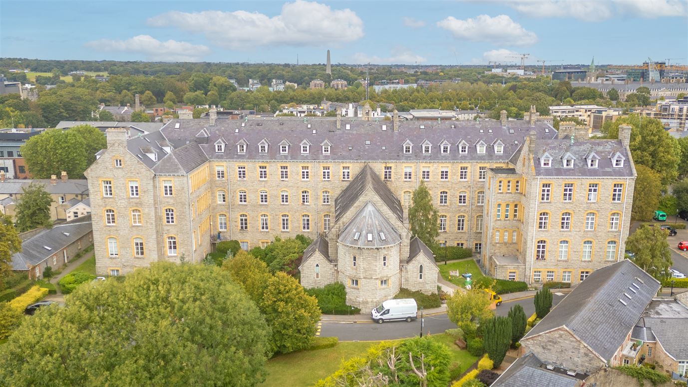 24 Hybreasal House, Kilmainham, Dublin 8