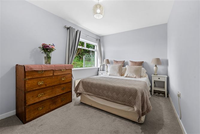 Aerie, East Ferry, Jamesbrook, Midleton, Cork