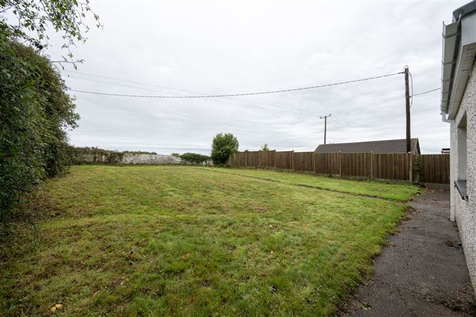 Whitethorn, Waterfall Road, Waterfall, Cork