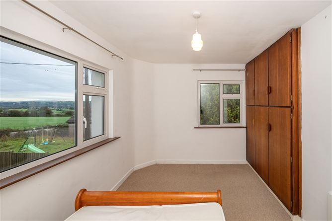 Whitethorn, Waterfall Road, Waterfall, Cork