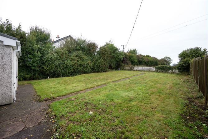 Whitethorn, Waterfall Road, Waterfall, Cork