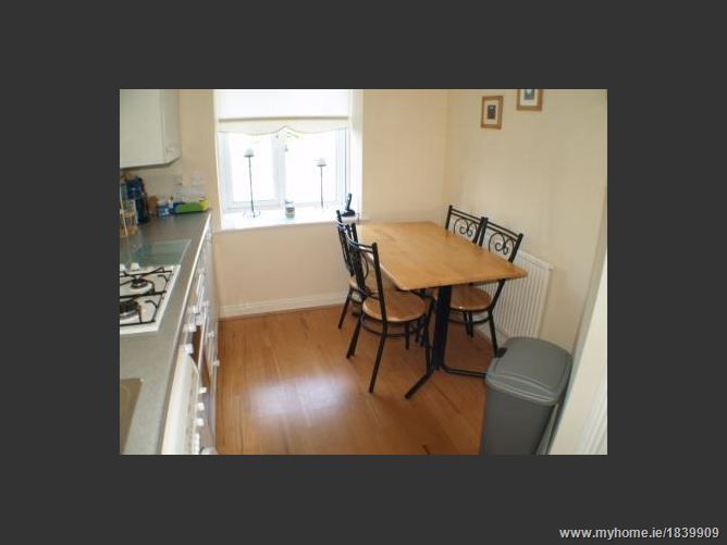 71 Fforester Park, Lucan, Co. Dublin