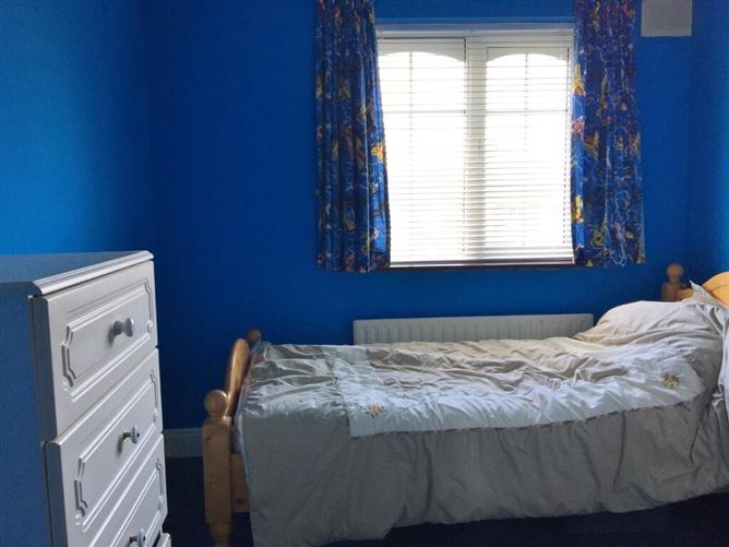 24 The Grange, Johns Hill, Waterford City, Waterford