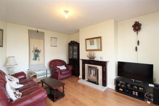 24 The Grange, Johns Hill, Waterford City, Waterford