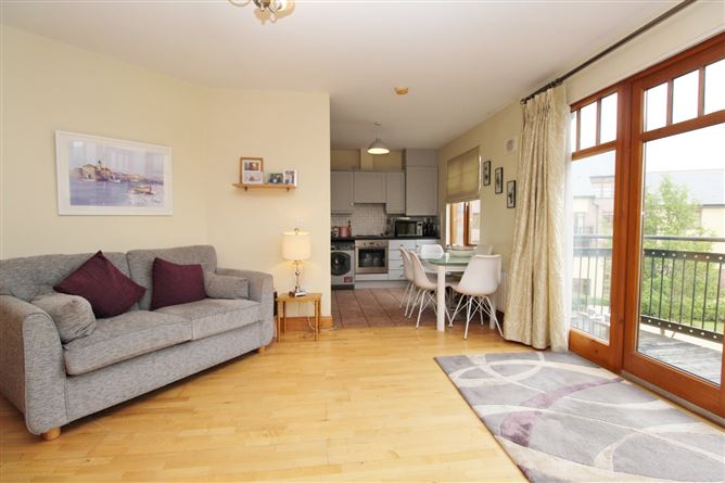 57 Woodbrook Hall, Riverwood Road, Castleknock, Dublin 15