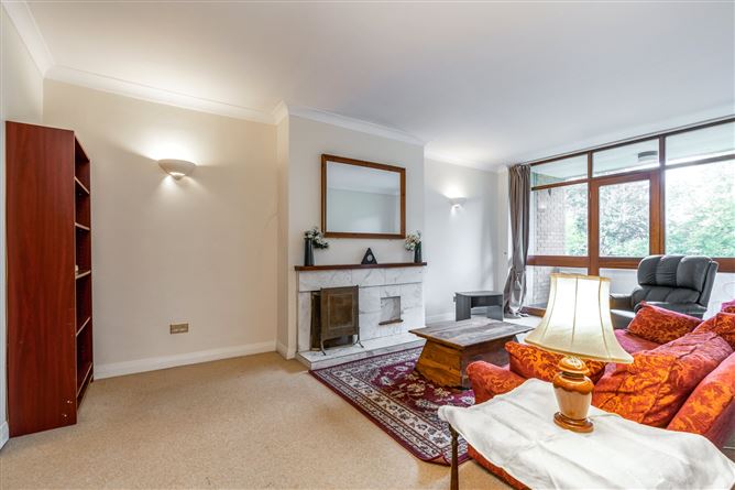 14 Cedar Hall, Millbrook Court, Milltown, Dublin 6