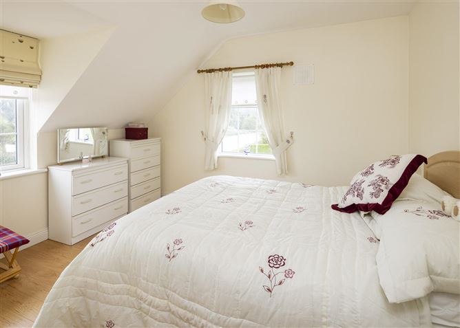 Newcastle, Enfield, Meath