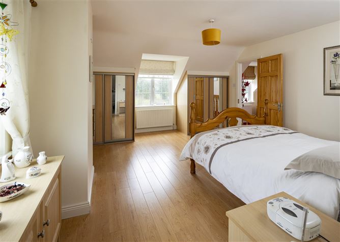 Newcastle, Enfield, Meath