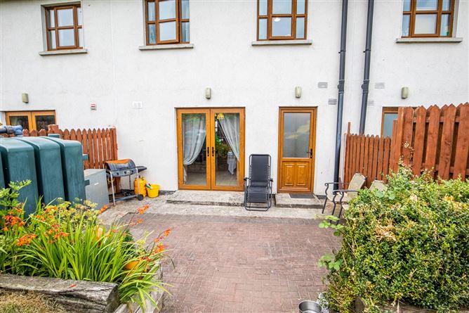 45 Castlecourt, Castlerock, Bunclody, Co. Wexford