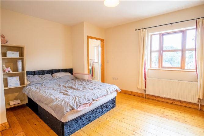 45 Castlecourt, Castlerock, Bunclody, Co. Wexford