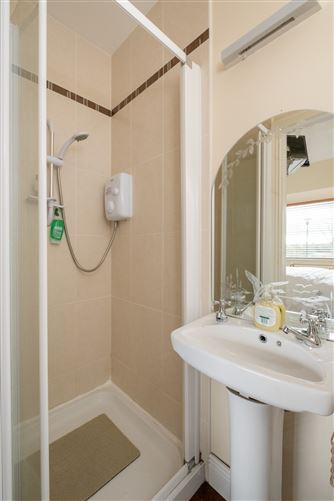 1 Sli na Gcapall, Craughwell, Co. Galway