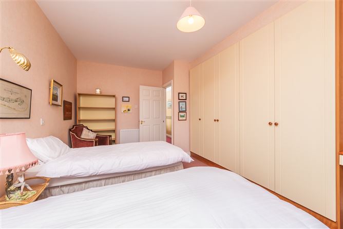 6 The Yew, Carysfort Hall, Carysfort Park, Blackrock, County Dublin