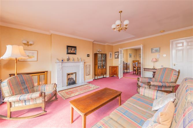 6 The Yew, Carysfort Hall, Carysfort Park, Blackrock, County Dublin