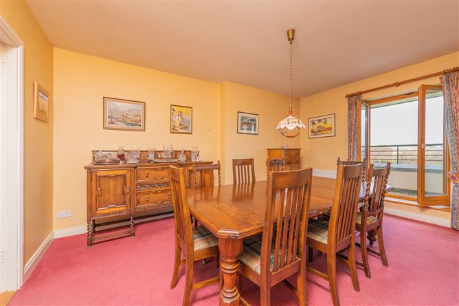 6 The Yew, Carysfort Hall, Carysfort Park, Blackrock, County Dublin