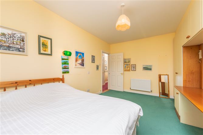 6 The Yew, Carysfort Hall, Carysfort Park, Blackrock, County Dublin