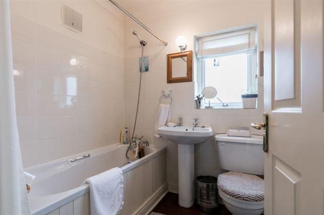 12 The Estuary, Redmond Road , Wexford Town, Wexford