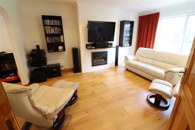 24 The Estuary, Carrigaline, Cork