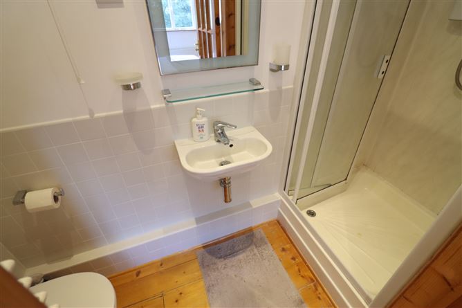 24 The Estuary, Carrigaline, Cork