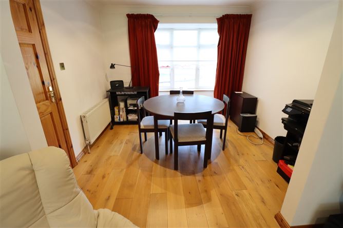 24 The Estuary, Carrigaline, Cork