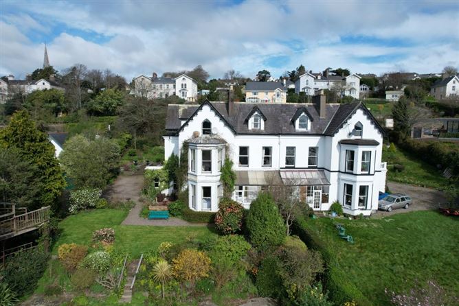 Lynwood, Lower Road, Cobh, Co Cork , Cobh, East Cork