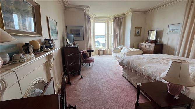 Lynwood, Lower Road, Cobh, Co Cork , Cobh, East Cork
