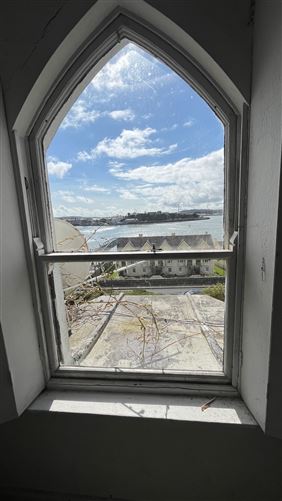 Lynwood, Lower Road, Cobh, Co Cork , Cobh, East Cork