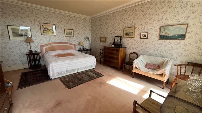 Lynwood, Lower Road, Cobh, Co Cork , Cobh, East Cork