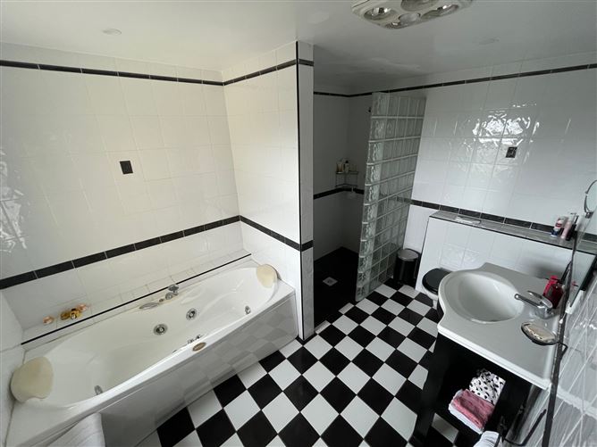 Lydican, Oranmore, Galway