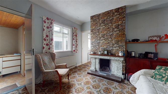 1 Saint Lawrence Terrace, Howth, County Dublin