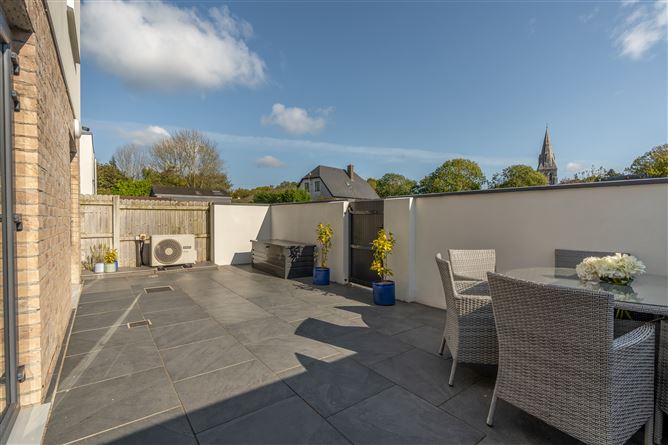 6 St. Anthony's Villas, Douglas West, Douglas, Cork