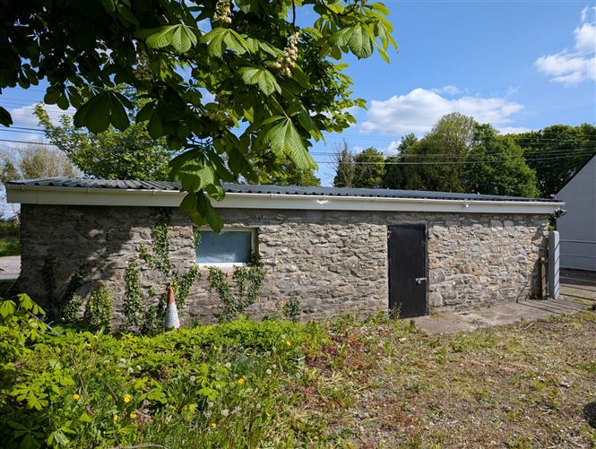 Struan Cottage, Aghadiffin, Kikelly, Co. Mayo