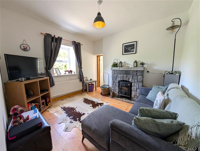 Struan Cottage, Aghadiffin, Kikelly, Co. Mayo